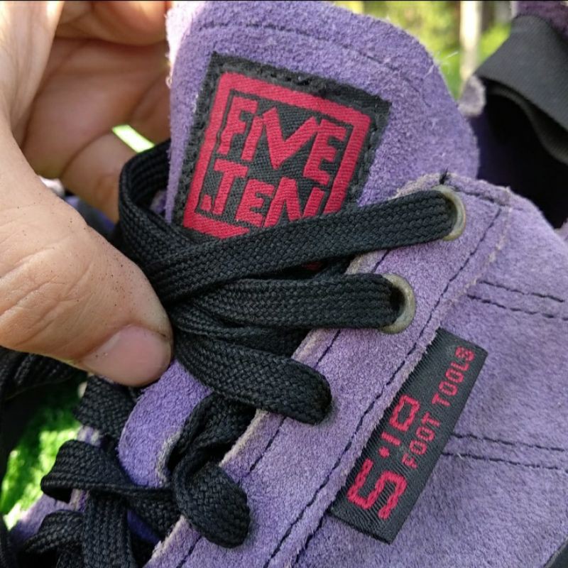 Sepatu panjat second Five Ten