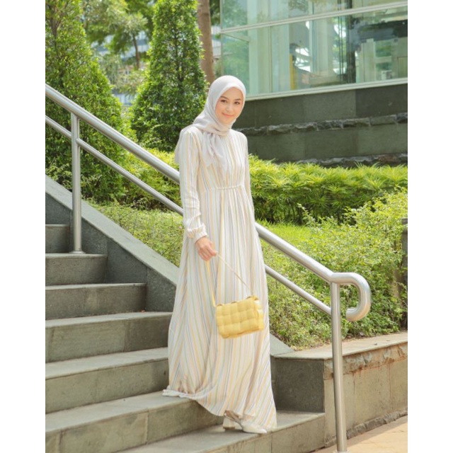 LE KHARI FELIZA GAMIS