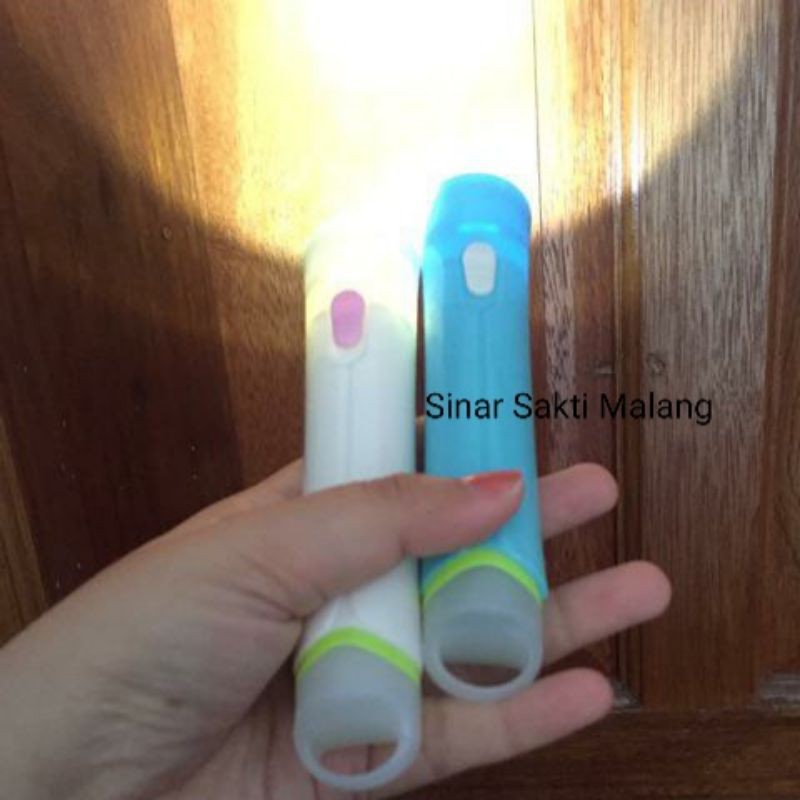 Senter Tangan Led Baterai AA / Lampu Senter Mini Kecil Murah