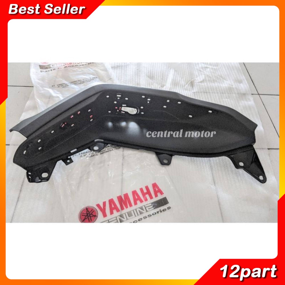 BORDES BOARDREST TEBENG PIJAKAN ALAS KAKI NMAX NEW 155 2020 2021 ORIGINAL kiri B6H F7481 00 kanan B6