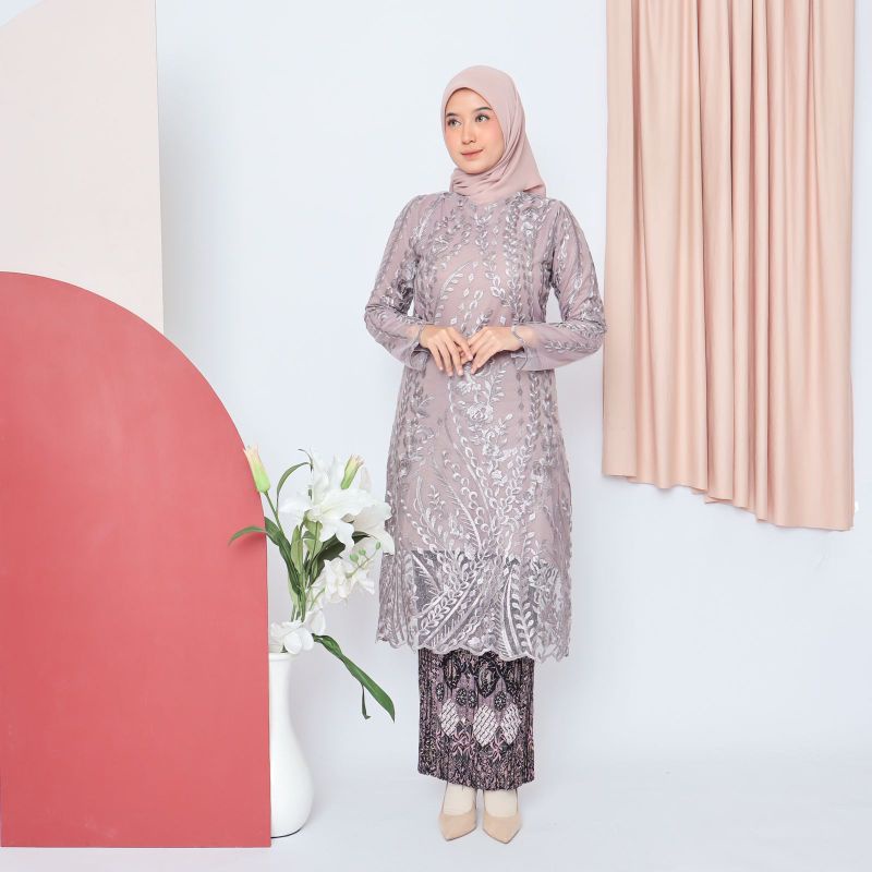SETELAN KEBAYA TUNIK TILLE HIJAB MODERN 2022 ~ SETELAN KEBAYA TERLARIS 2022 ~ SET KEBAYA MODERN ~ SE