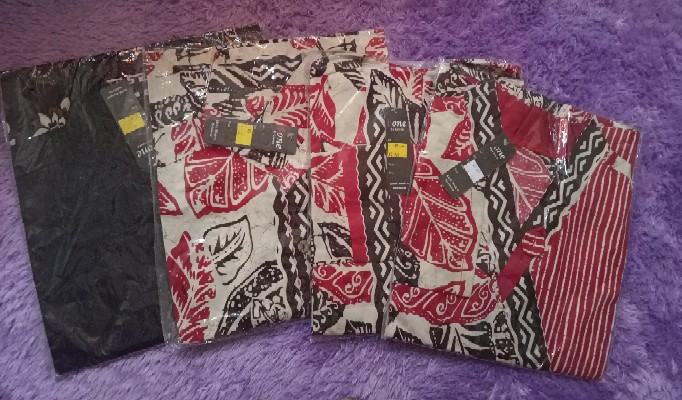 Kemeja Batik Pria Couple Series/ Batik Pria Modern / Seragam Batik / Baju Lebaran /113 & 115