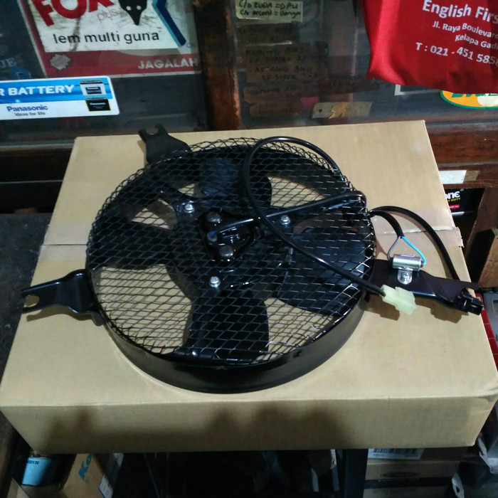 shroud fan assy Motor fan ac  extra fan ac assy taft GT denso asli