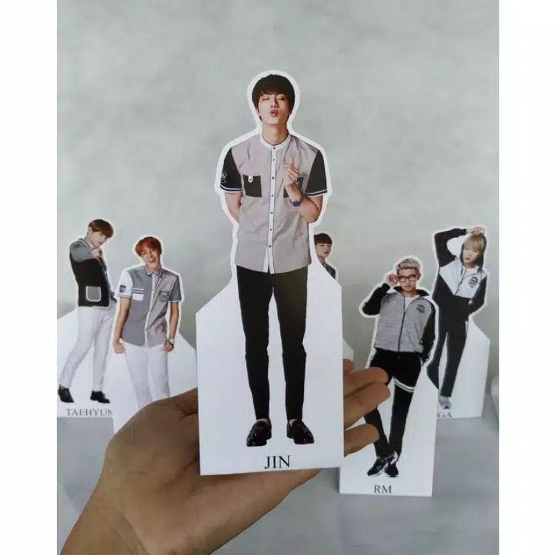 

Ready Standee character paper k-pop/ standee character paper custom termurah