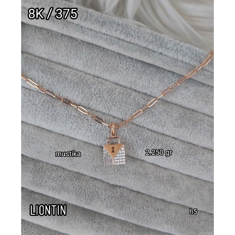 Liontin model tas 8K / 375