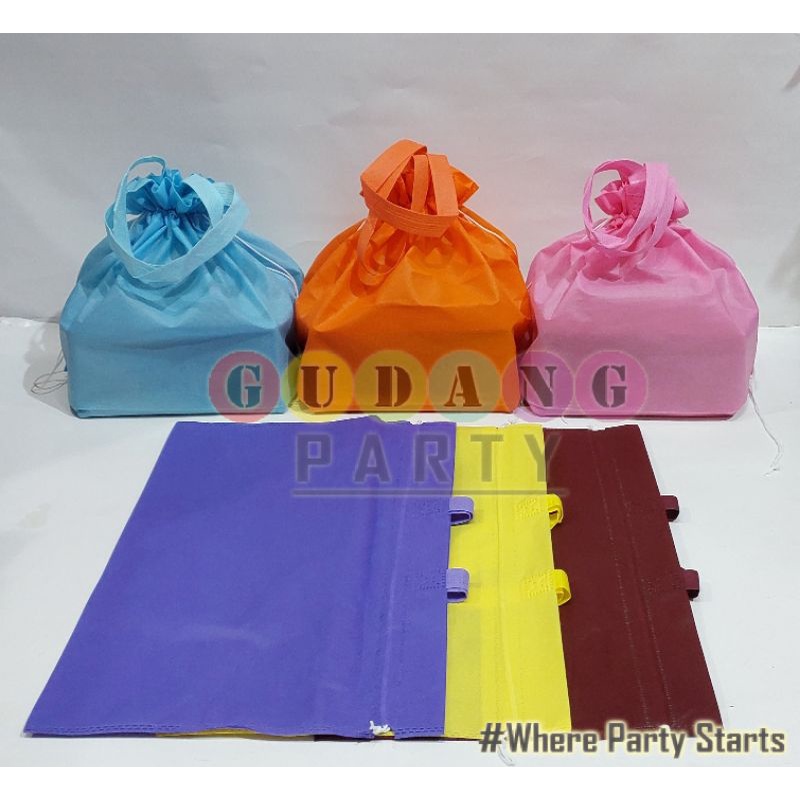 

Spunbond Serut Brownies Polos M/Tas Kotak/Spunbond Kotak/Tas Bingkisan/Goody Bag/Kantong Serut/Tas Serut/Serut Polos