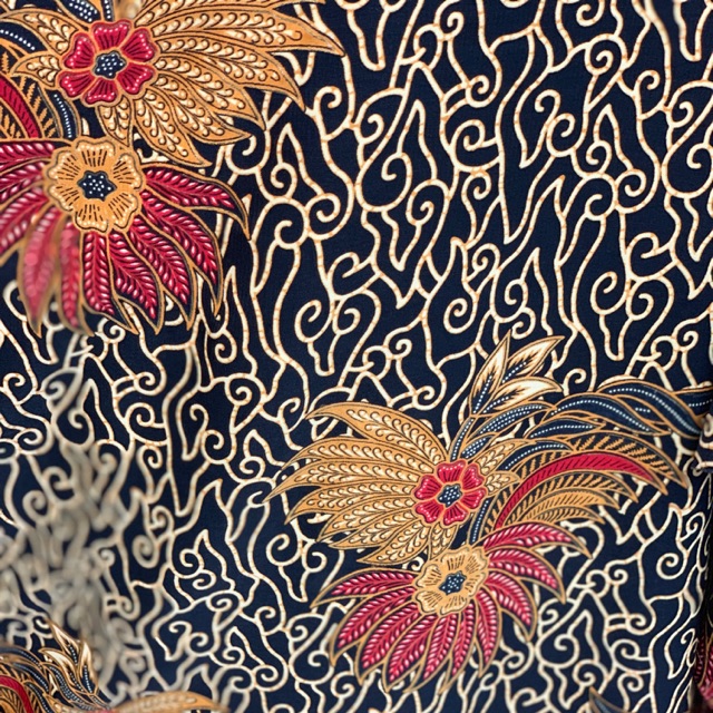 Kain batik bahan semi sutera merek Legenda Mas