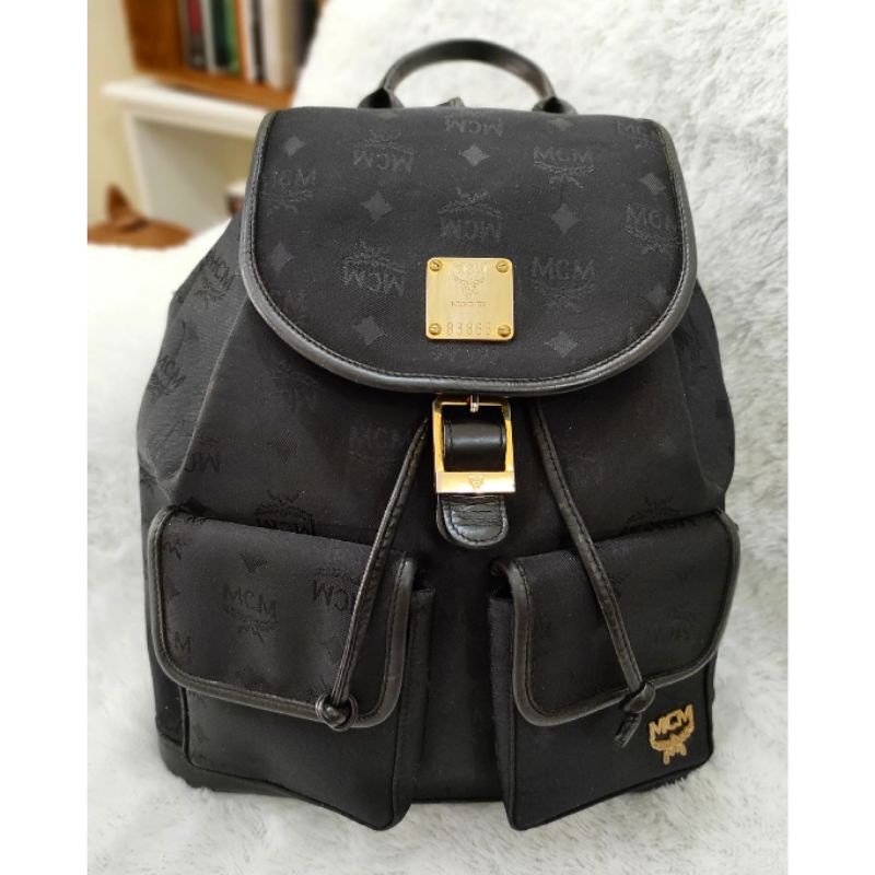 Preloved MCM Signature Vintage Drawstring Backpack - Tas Ransel Wanita Fashion Branded (BACA DESKRIP