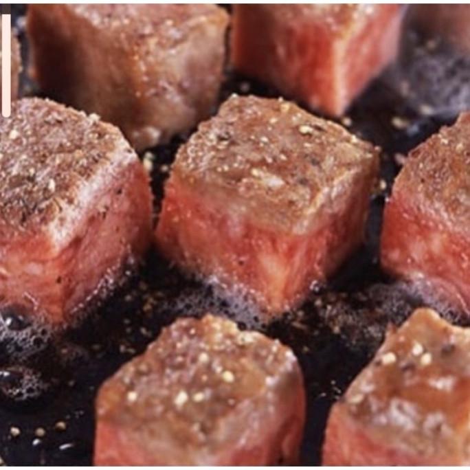 

Saikoro Beef Steak Premium Titioktari2