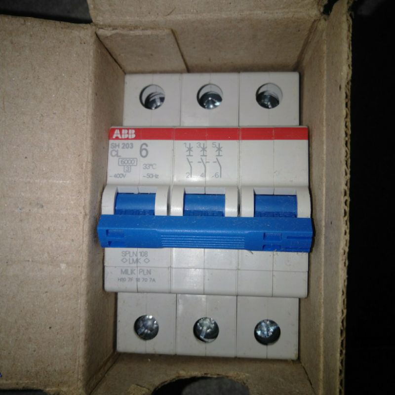 Mcb Pln 3Phase 6A Merk ABB