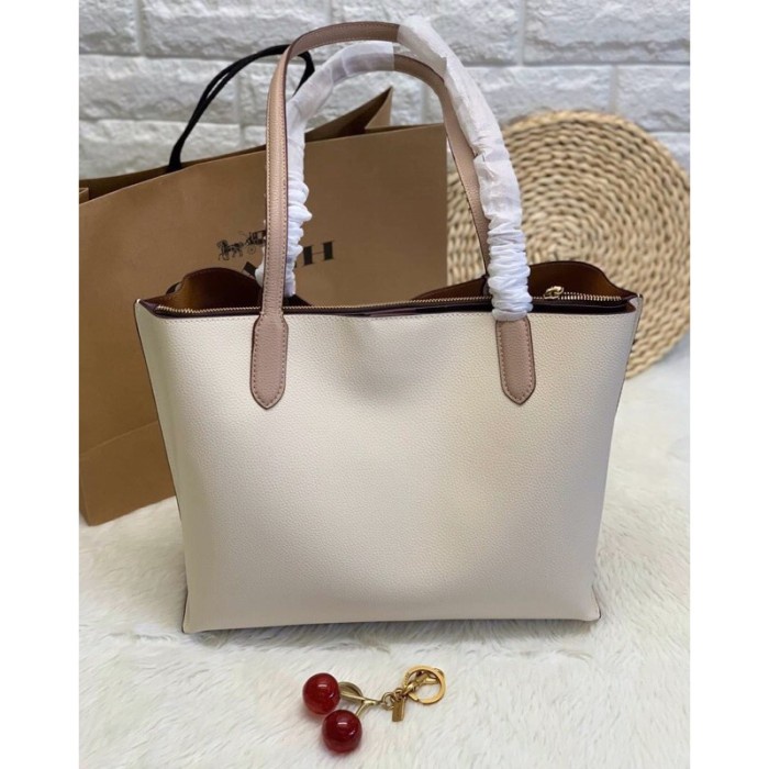 Coach Willow Tote Bag Grained Leather White