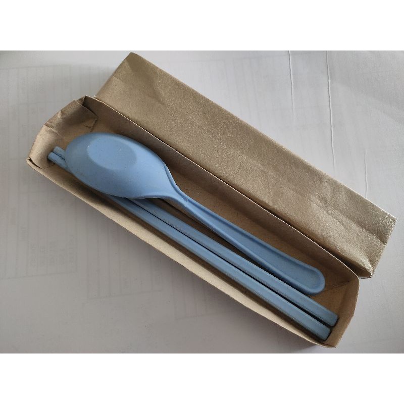 

Kerajinan Tangan dari Kertas Nasi