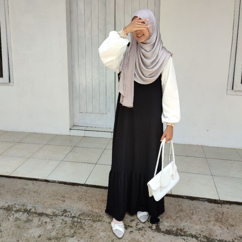 Inner Dress by shaveera