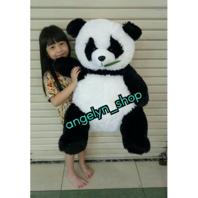 Boneka panda rumput besar jumbo