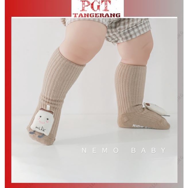 PGT -  HHA Kaos Kaki Panjang Anti Slip Bayi Boneka 3D