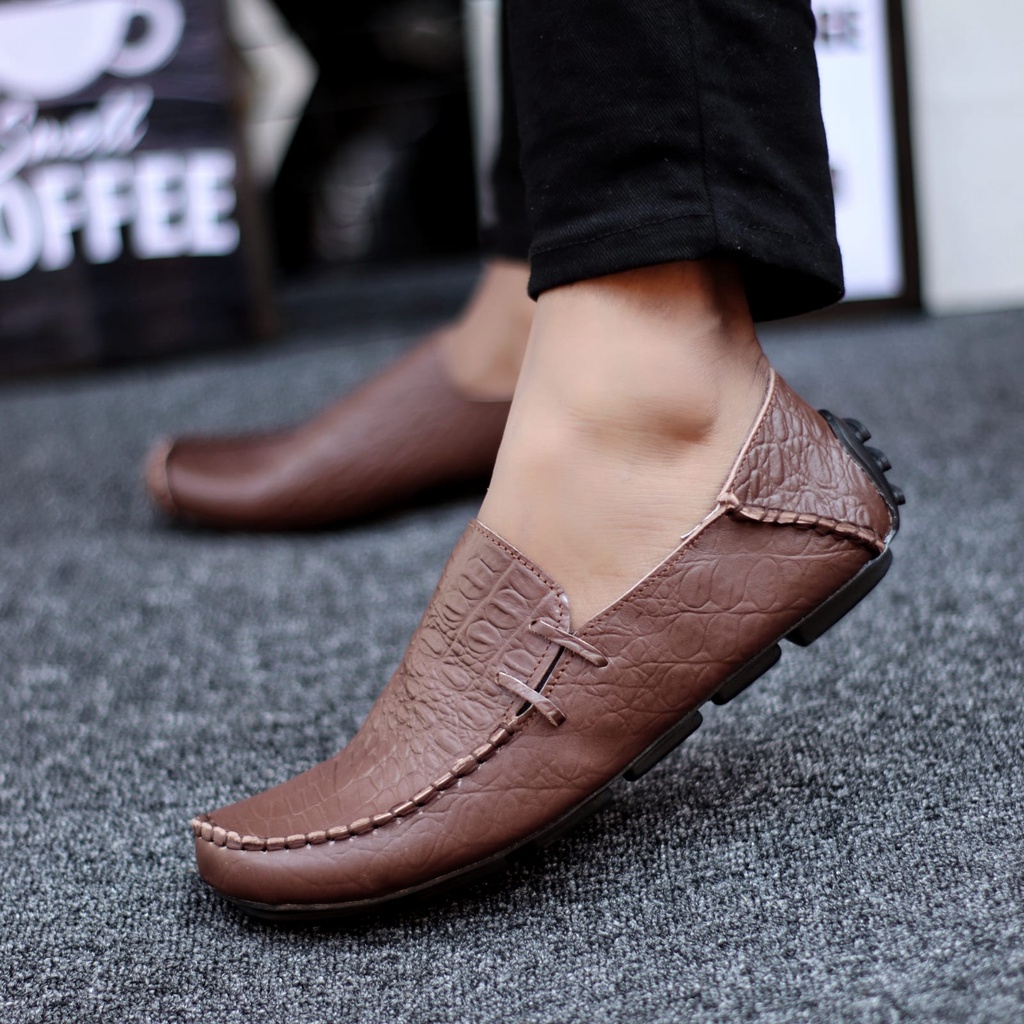 Abraham Moclay - Sepatu Slip On Pria Slop Kulit Asli Kerja Hitam