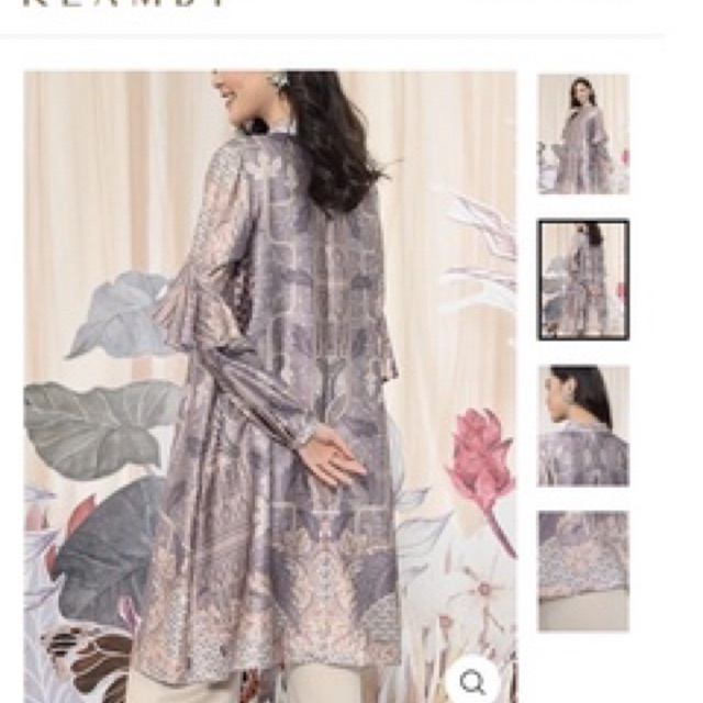 Celebes Tunic Evening Haze L Wearing Klamby