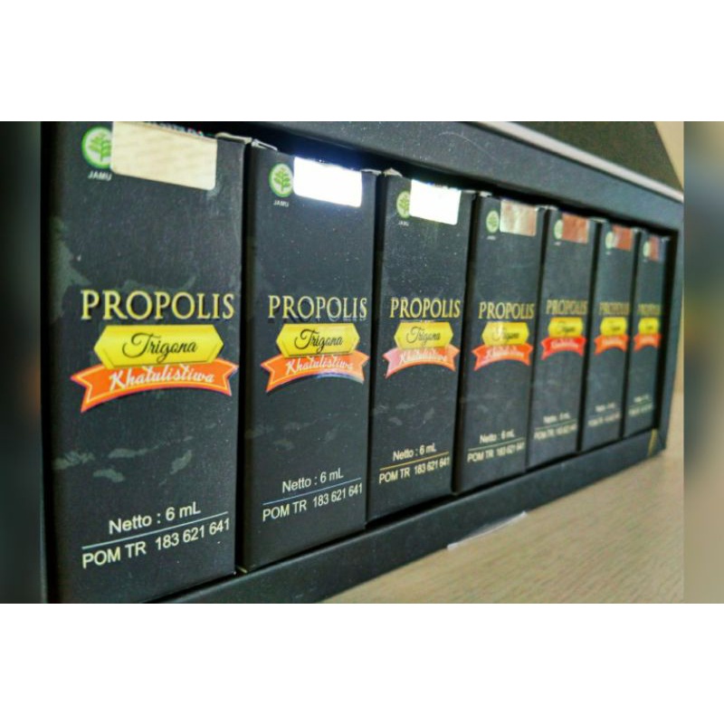 

Propolis Trigona Khatulistiwa/ Propolis Trigona Original dari Lebah Trigona 1 Pack Isi 7 Botol