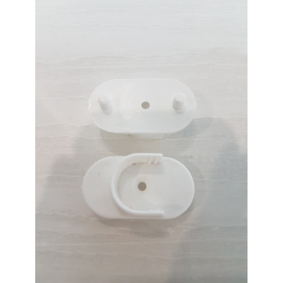 Cuci gudang  Bracket Pipa Bulat 3/4" 19mm PLASTIK Sambungan Cantolan Lemari Baju Berkat mutu Sejati