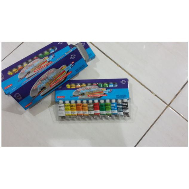 

Cat Air Besar Isi 12 Set No.120