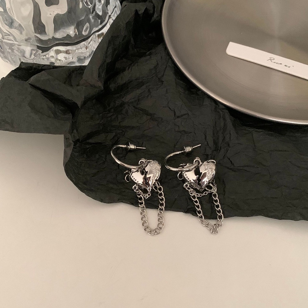 1 Pasang Anting Rantai Panjang Rumbai Desain Hati Bahan S925 Silver Needle Gaya Korea Untuk Wanita