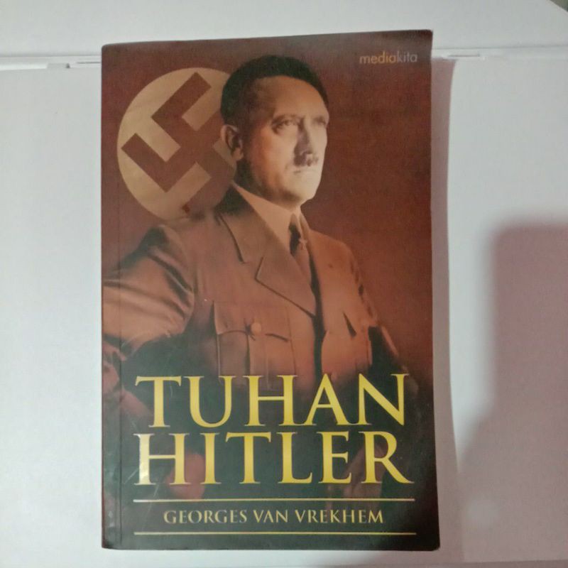 Tuhan Hitler - Georges Van Vrekhem (preloved)