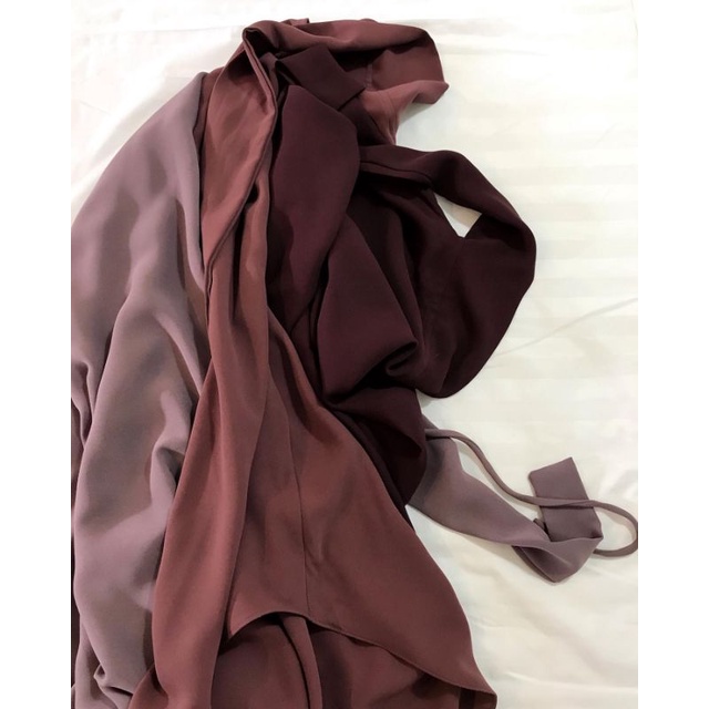 Preloved FK mini ouval Dark maroon Aljenna