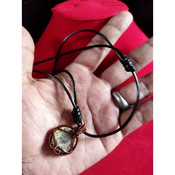 kalung etnik liontin batu akik teratai tunggal