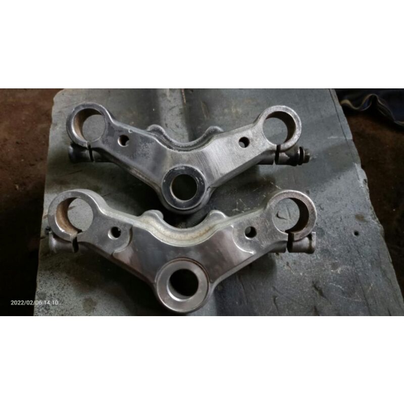 segitiga atas original satria FU copotan