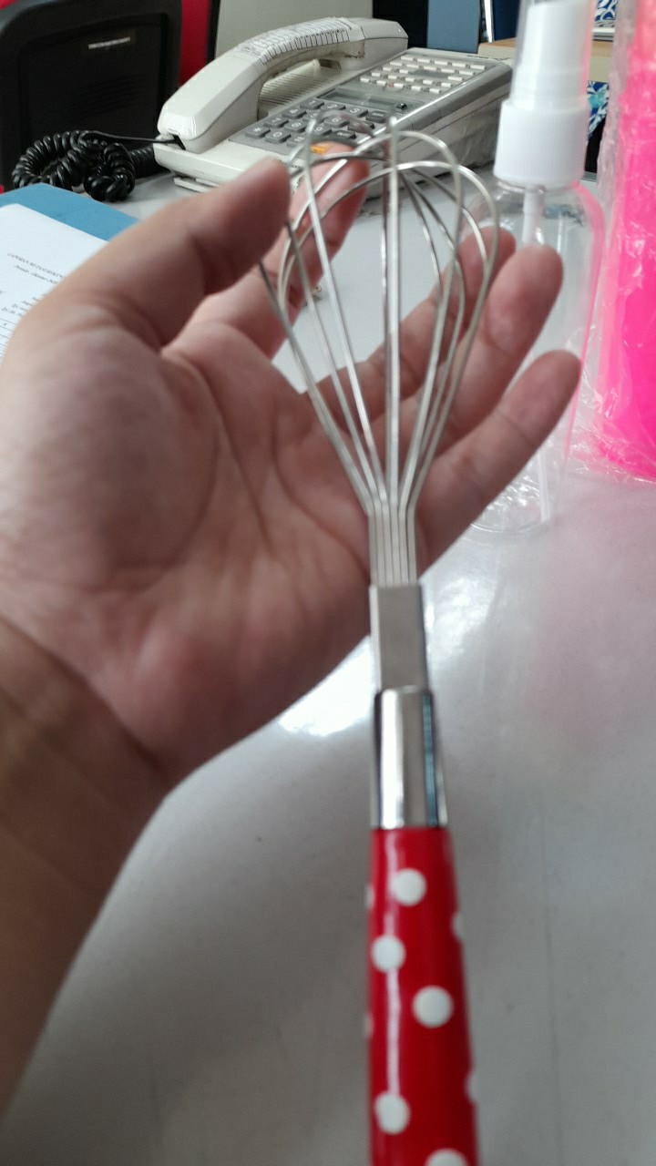 Penggocok Telur Polkadot Stainlessstell