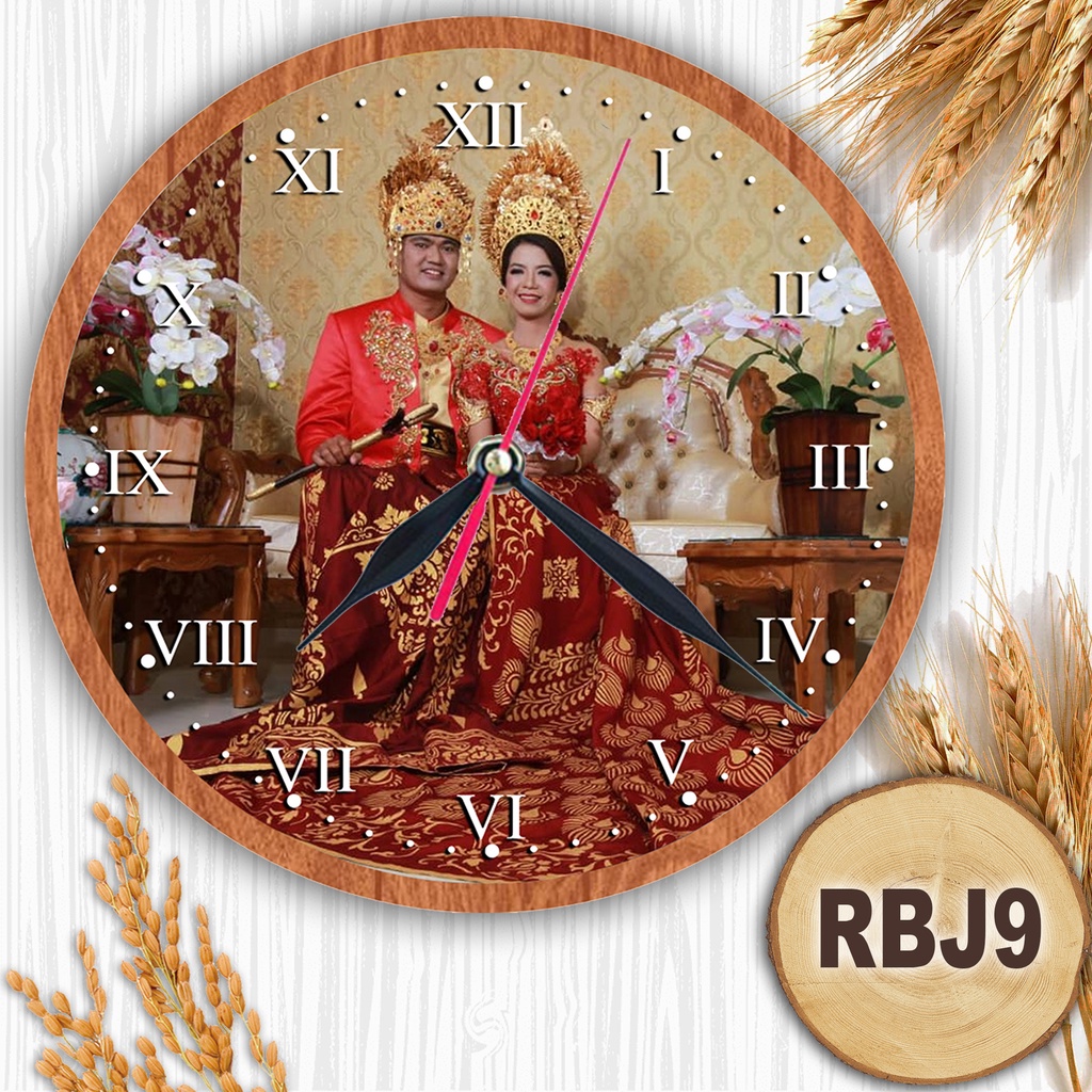 JAM DINDING KAYU CUSTOM NAMA FOTO HADIAH PERNIKAHAN UNIK KADO NIKAH NIKAHAN WEDDING ULANG TAHUN LUCU-RBJ9