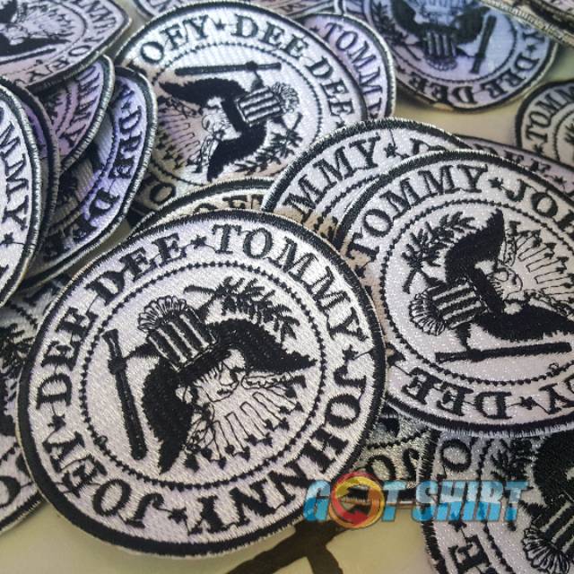 emblem patch bordir ramones