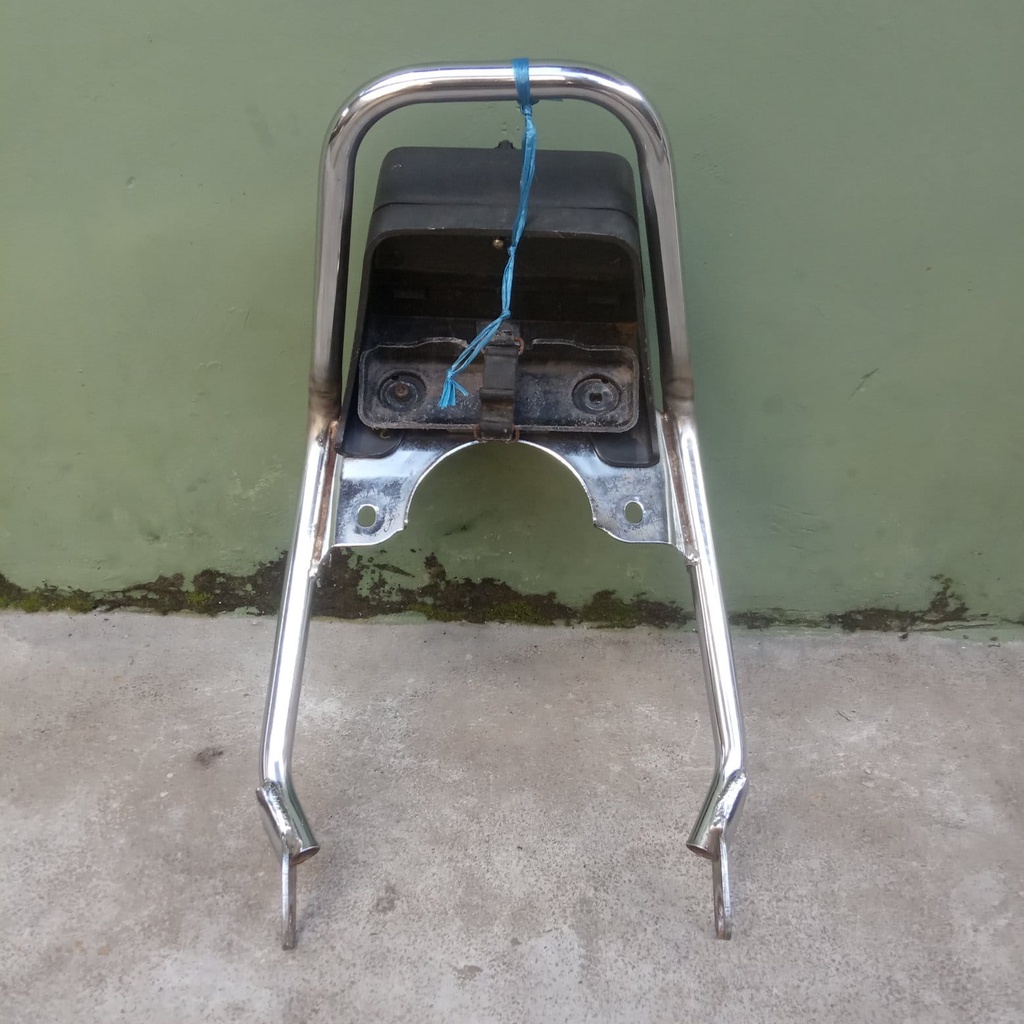 Begel behel pegangan tangan jok belakang set toolbox Yamaha RX KING 135 crom original copotan motor 