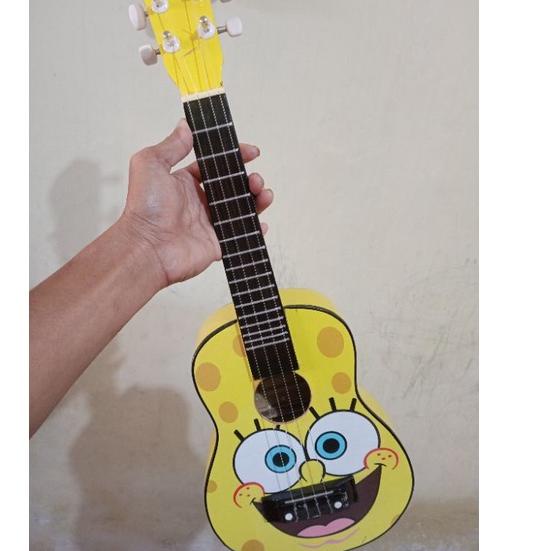 Harga Spesial.. ukulele gambar spiderman/ukulele kado hadiah/gitar mini murah/kentrung senar 4 & sen