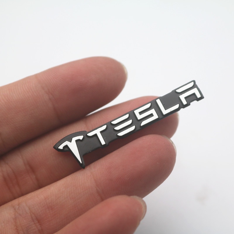 4pcs Stiker 3D Bahan Aluminum Untuk Tesla Model 3 2021 Model Y S X Roadster 2018 2019 2020