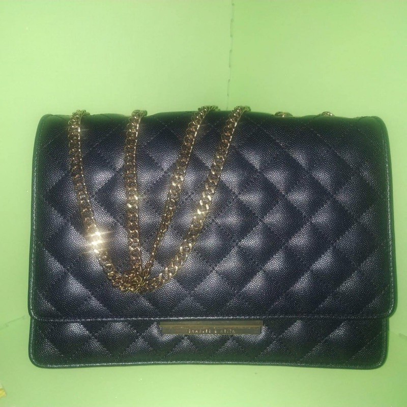 Tas wanita Charles and Keith Ori