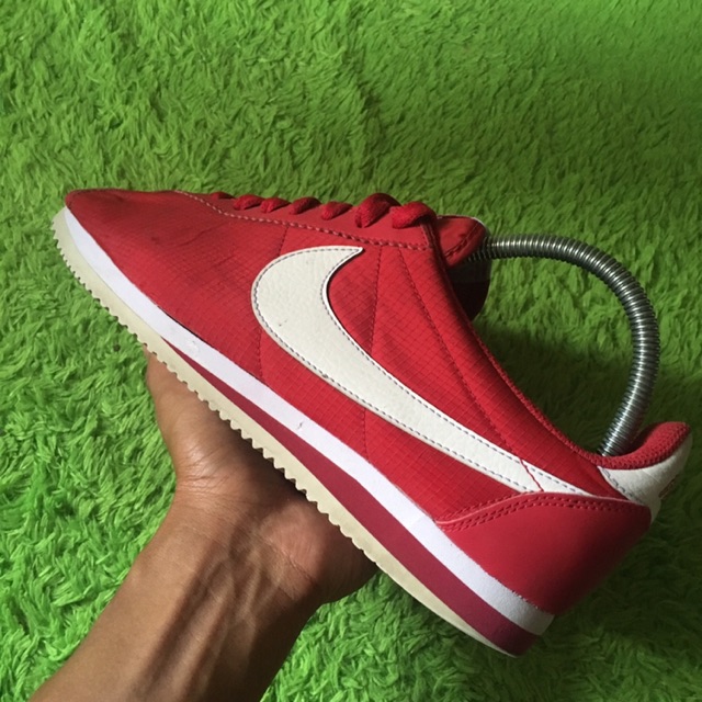 nike cortez second