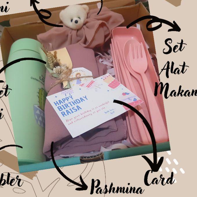 

Import Terlaris Kado Ulang Tahun Cewek Gift Box Cewek Hampers Cewek Hampers Wisuda Hadiah Ulang Tahu