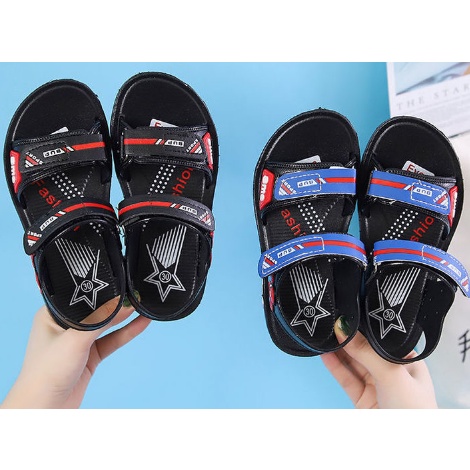 sandal gunung spiderman