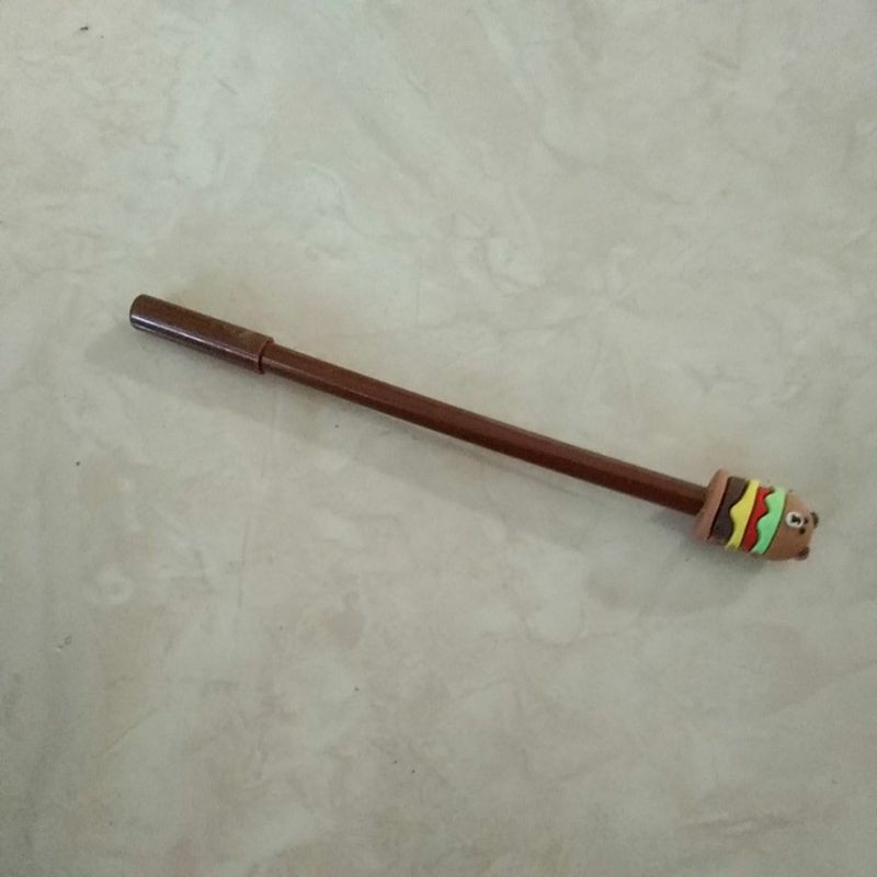 

pulpen karakter