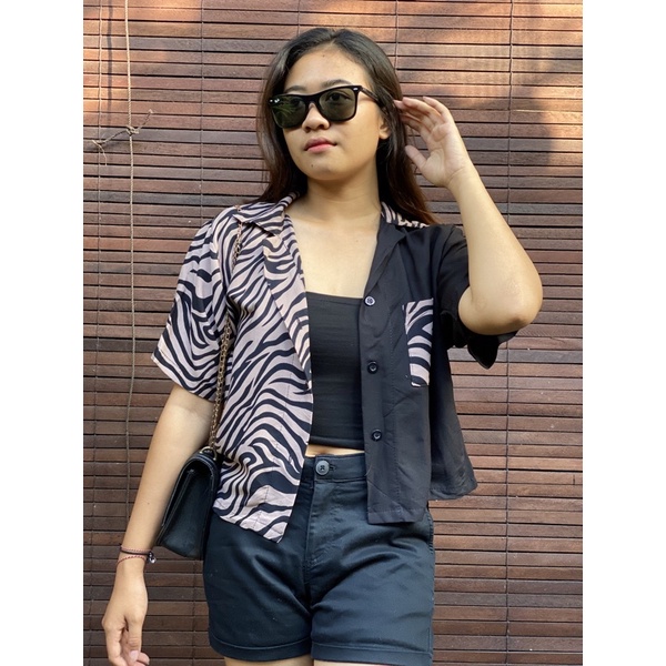 KEMEJA KOMBINASI // KEMEJA CROP TWO TONE