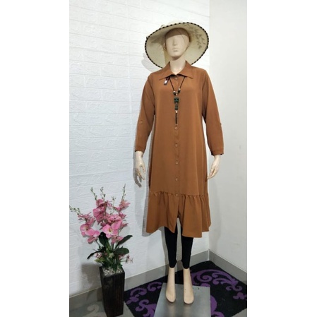 tunik wanita model terbaru kancing full dan rempel bawah