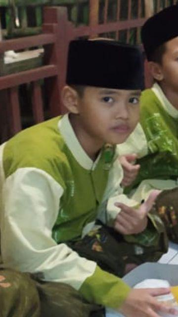 Sarung Batik Anak Sarung Azzahir Gus Azmi