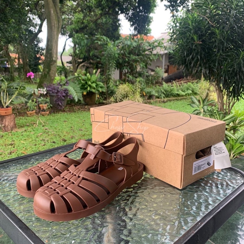 Melissa Possession Ad Brown