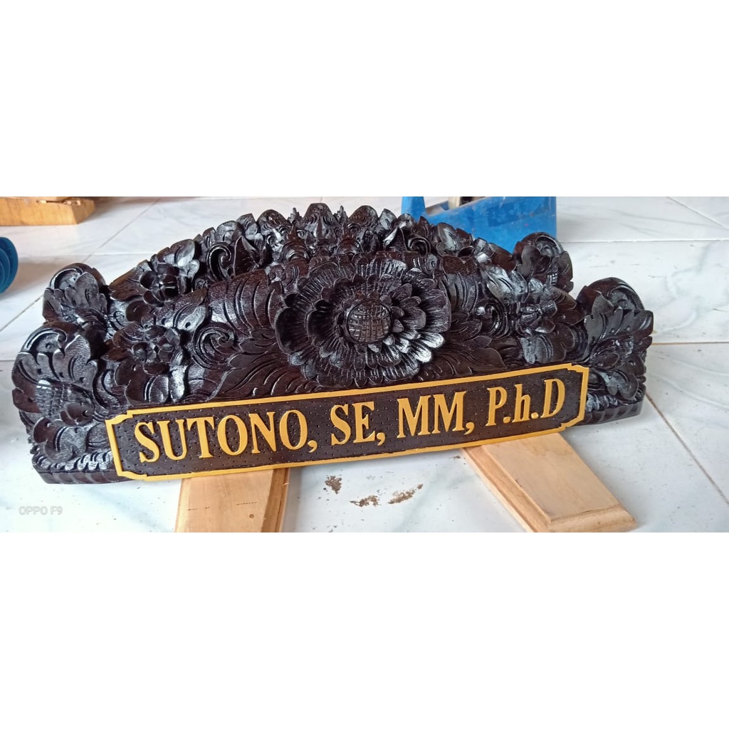 Papan nama meja kayu ukiran bunga Matahari Nameplate hiasan dekorasi bali