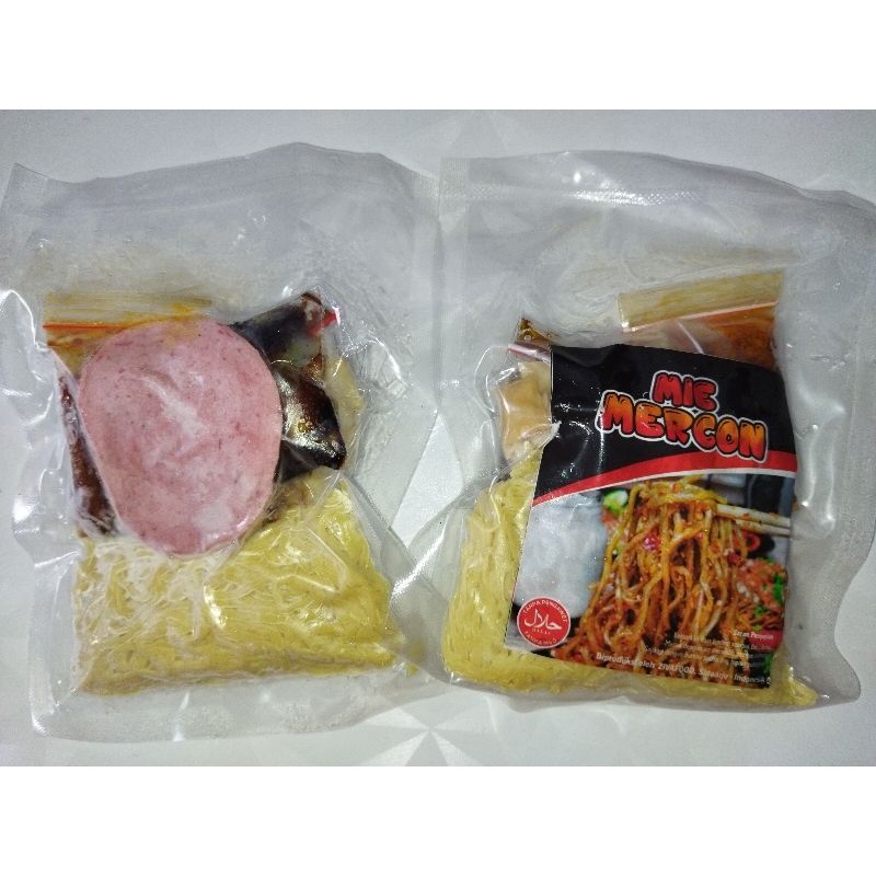 

Mie Mercon lengkap dengan Bumbu!!! frozen food