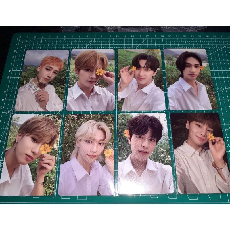 pc photocard starykids skz noeasy lim limited ot8 bangchan lee know changbin hyunjin han felix seung