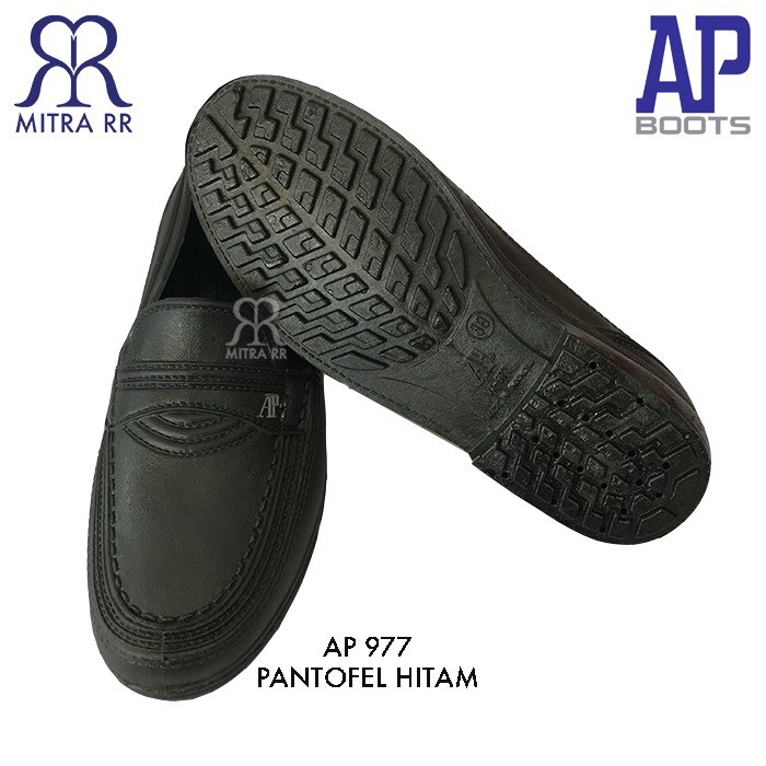 AP 977 AP Boots Sepatu Pantofel Karet Anti Air Ori Hitam