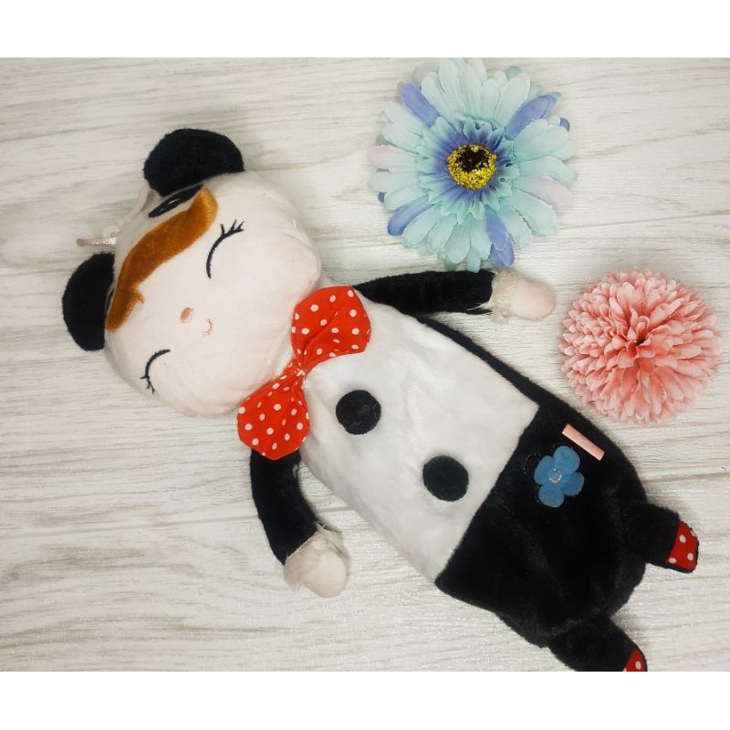 

Tempat Pensil Metoo Angela 01