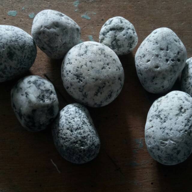 Batu telur puyuh